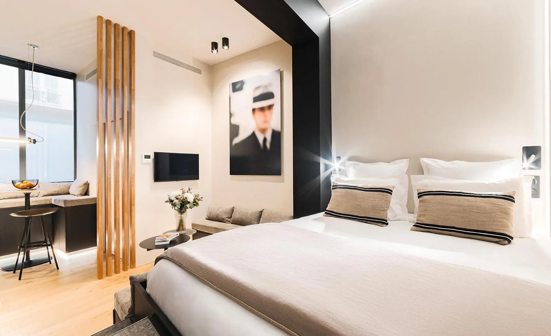 Apartment Luxury Suite 2Br In Charming Courtyard Le Marais Paris